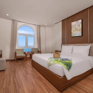 Hotel De Lamour, Da Nang